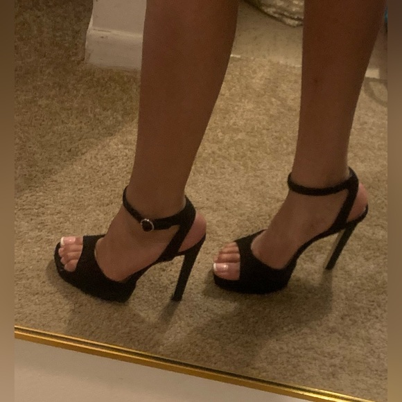 Steve Madden Suede Sandal - Picture 2 of 14